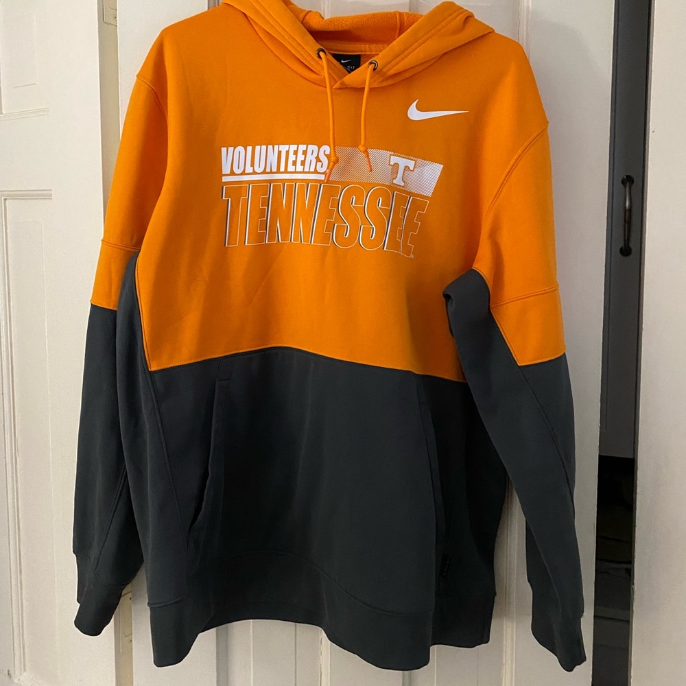 Tennessee Hoodie size XL